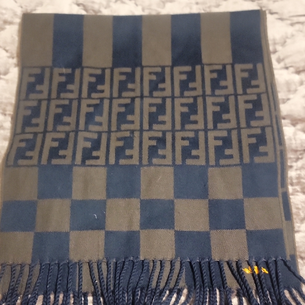 Fendi Black and Brown Geometric Logo Scarf